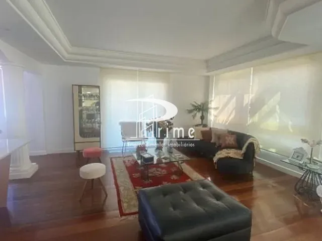 Casa com 561m² 5 quartos e 6 banheiros, à venda, no bairro Camboinhas em Niterói