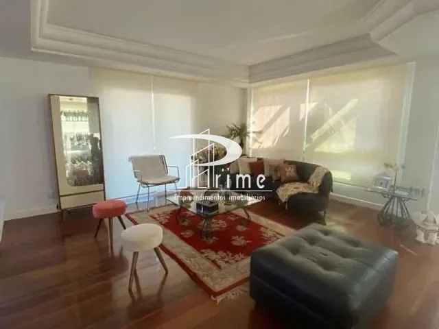 Casa com 561m² 5 quartos e 6 banheiros, à venda, no bairro Camboinhas em Niterói