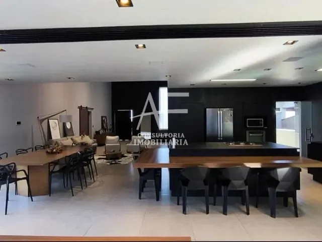 Casa com 590m² 3 quartos e 3 banheiros, à venda, no bairro Residencial Santa Helena em Caçapava