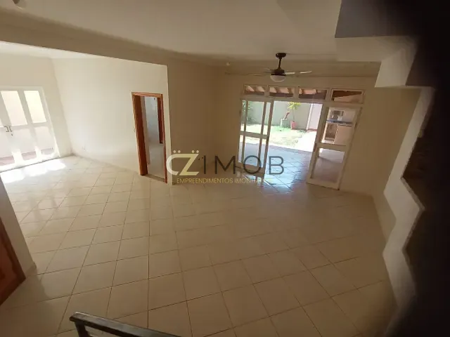 Casa com 300m² 4 quartos e 2 banheiros, à venda, no bairro Bonfim Paulista em Ribeirão Preto