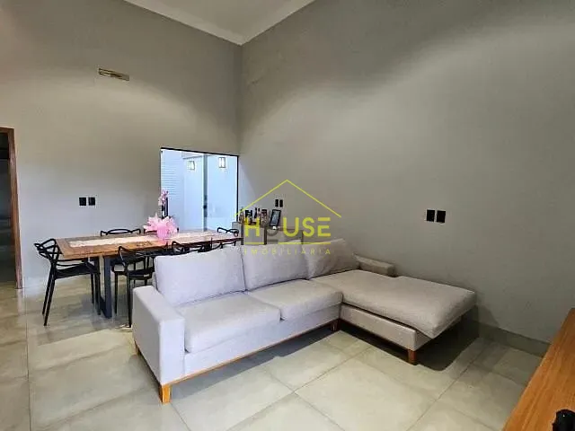 Casa com 200m² 3 quartos e 2 banheiros, à venda, no bairro Dharma Ville em Votuporanga