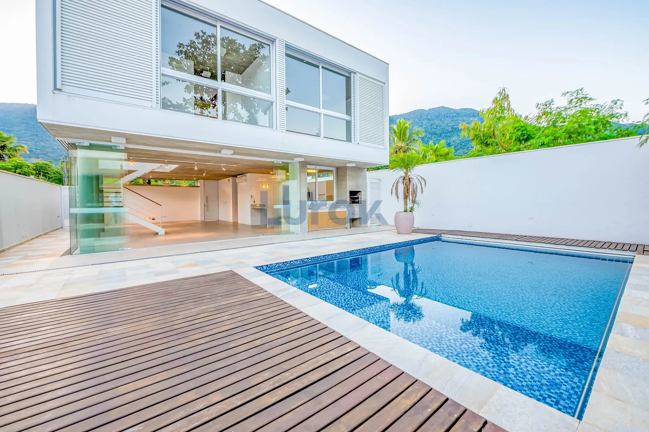Casa, 4 quartos, 388 m² - Foto 31