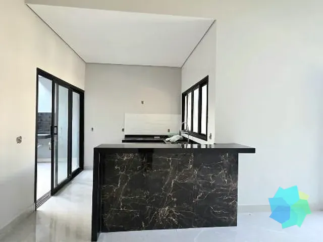 Casa com 175m² 3 quartos e 3 banheiros, à venda, no bairro Loteamento Terras de São Pedro e São Paulo em Salto