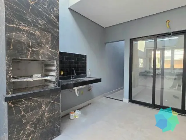Casa com 175m² 3 quartos e 3 banheiros, à venda, no bairro Loteamento Terras de São Pedro e São Paulo em Salto