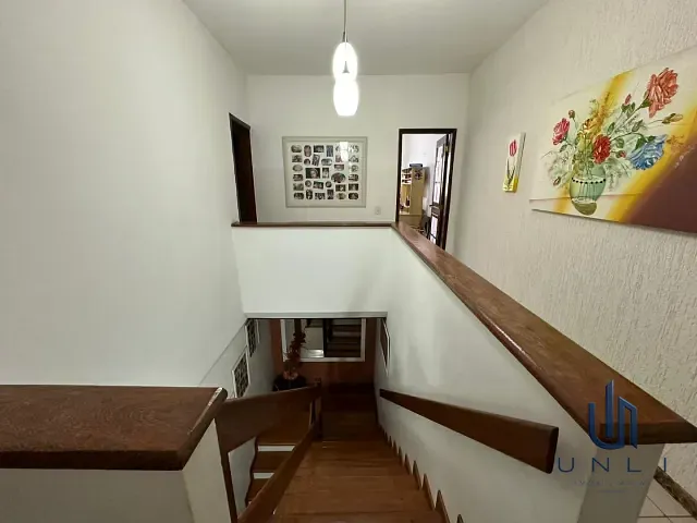 Casa 3 quartos e 4 banheiros, à venda, no bairro Jardim Amália em Volta Redonda
