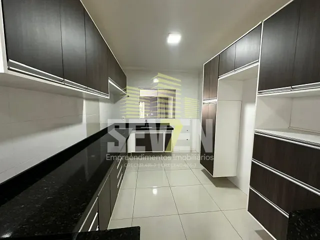 Casa com 220m² 3 quartos e 2 banheiros, à venda, no bairro Jardim Ouro Verde em Bauru