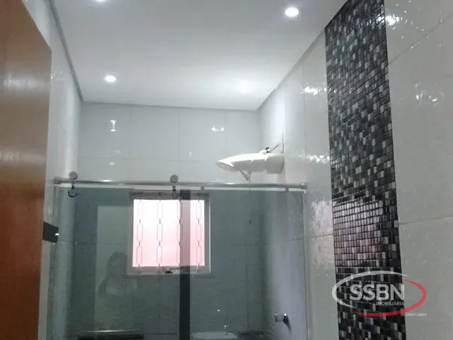 Casa com 150m² 2 quartos e 2 banheiros, à venda, no bairro Parque Residencial Klavin em Nova Odessa