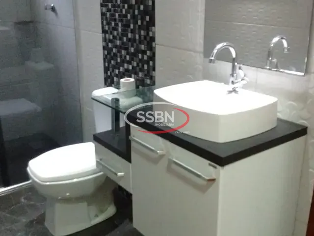 Casa com 150m² 2 quartos e 2 banheiros, à venda, no bairro Parque Residencial Klavin em Nova Odessa