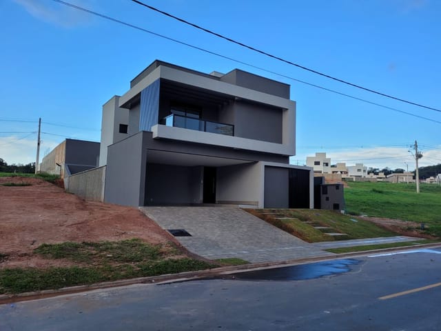 Foto do Casa - Sobrado à venda no Jardins Barcelona com 4 suites piscina e churrasqueira em Senador Canedo GO. | Home Gyn Imóveis Ltda