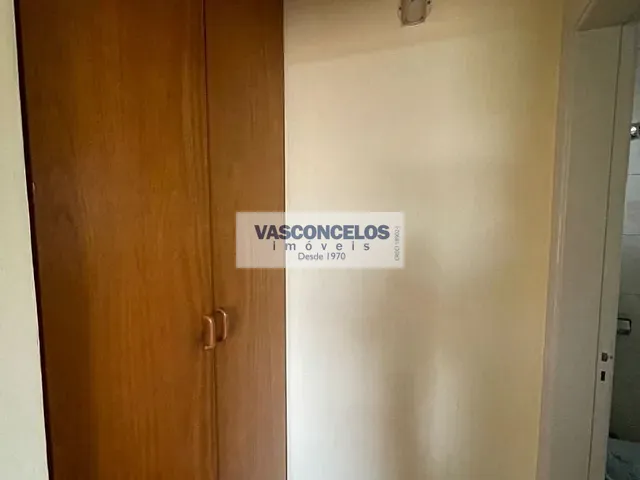 Casa com 288m² 3 quartos e 2 banheiros, à venda, no bairro Monte Castelo em São José dos Campos