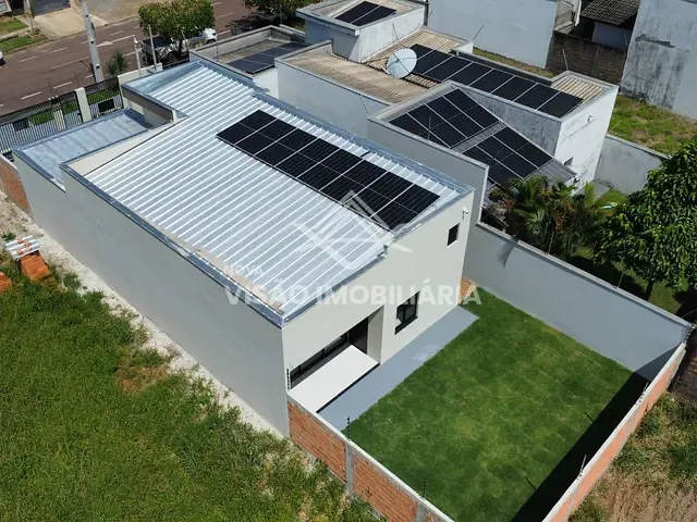Casa 3 quartos e 2 banheiros, à venda, no bairro Jardim Curitiba em Sinop