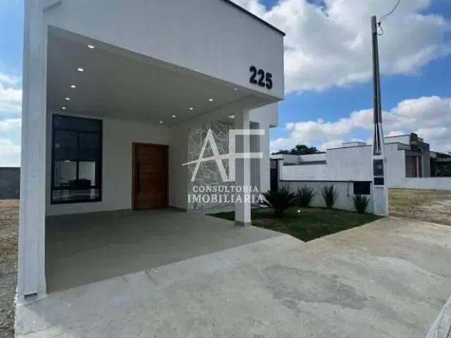 Casa com 160m² 2 quartos e 2 banheiros, à venda, no bairro Centro em Taubaté