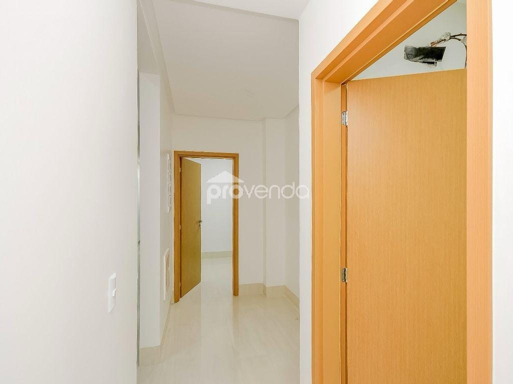 Casa, 4 quartos, 215 m² - Foto 8