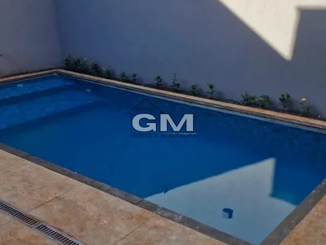 Casa com 200m² 3 quartos e 4 banheiros, à venda, no bairro Jardim das Aroeiras em Jardinópolis