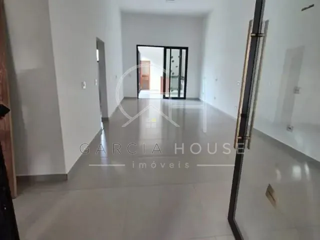 Casa com 200m² 3 quartos e 4 banheiros, à venda, no bairro Jardim das Aroeiras em Jardinópolis
