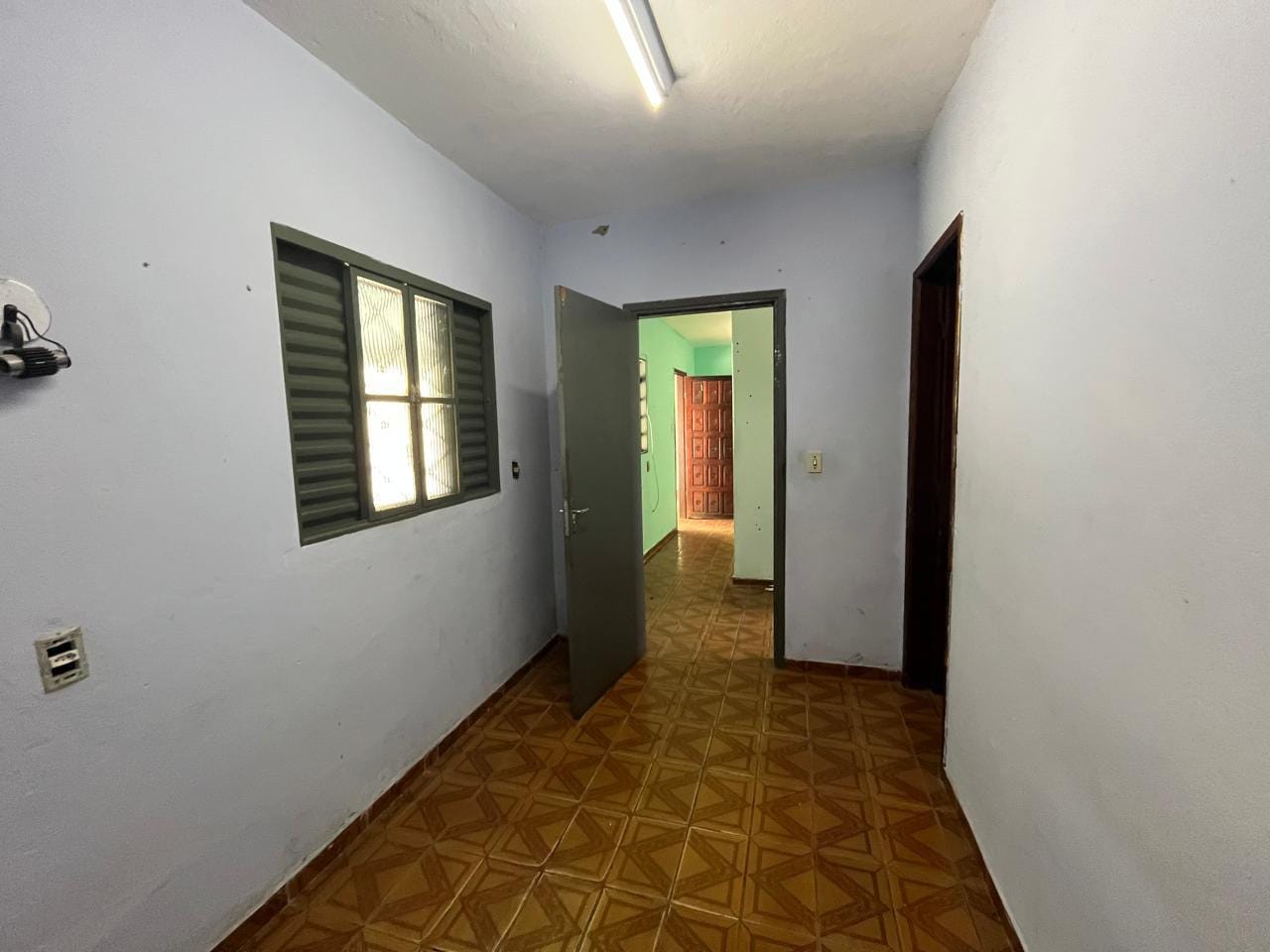 Casa para alugar com 2 quartos, 120m² - Foto 5
