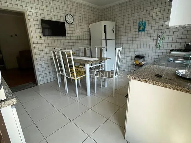 Casa com 360m² 3 quartos e 1 banheiro, à venda, no bairro Itaum em Joinville