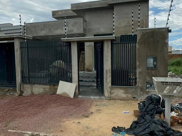 Casa com 300m² 4 quartos e 1 banheiro, à venda, no bairro Jardim Itália em Sinop