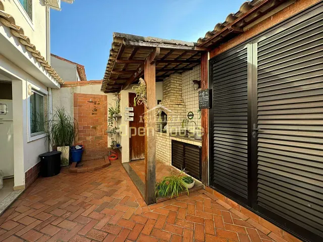 Casa com 479m² 4 quartos e 4 banheiros, à venda, no bairro vila rica em Volta Redonda