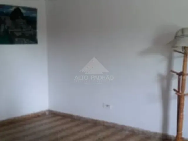 Casa com 250m² 2 quartos e 1 banheiro, à venda, no bairro Vila Bocaina em Mauá