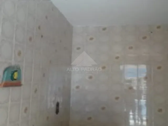 Casa com 250m² 2 quartos e 1 banheiro, à venda, no bairro Vila Bocaina em Mauá