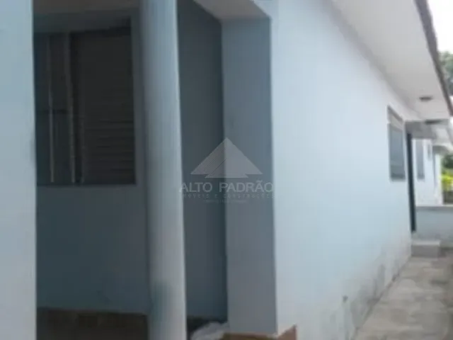 Casa com 250m² 2 quartos e 1 banheiro, à venda, no bairro Vila Bocaina em Mauá