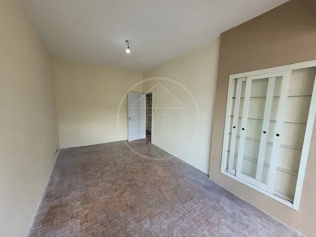 Casa com 200m² 2 quartos e 1 banheiro, à venda, no bairro Cidade Dutra em São Paulo