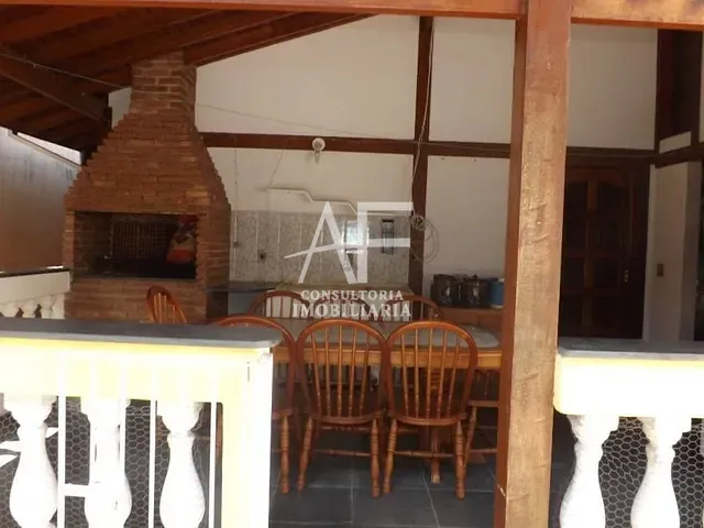 Casa com 456m² 2 quartos e 2 banheiros, à venda, no bairro Bosque da Princesa em Pindamonhangaba
