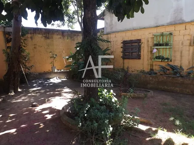 Casa com 456m² 2 quartos e 2 banheiros, à venda, no bairro Bosque da Princesa em Pindamonhangaba