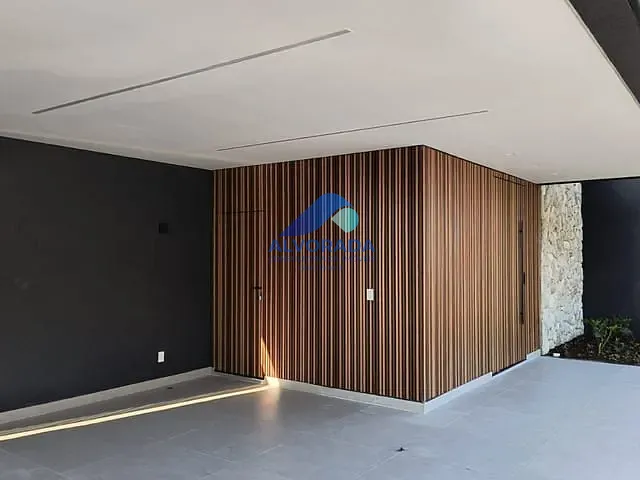 Casa com 451m² 3 quartos e 1 banheiro, à venda, no bairro Condomínio Residencial Monaco em São José dos Campos