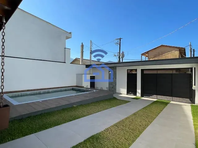 Casa com 250m² 4 quartos e 3 banheiros, à venda, no bairro Capricórnio em Caraguatatuba