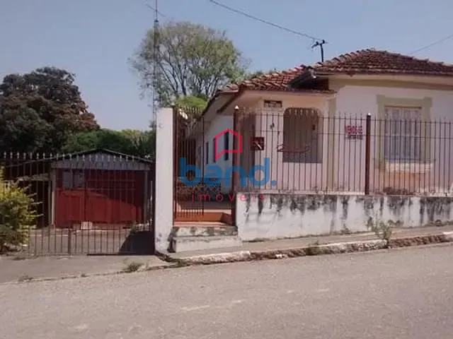 Casa com 700m² 3 quartos e 2 banheiros, à venda, no bairro Vila Progresso em Porto Feliz