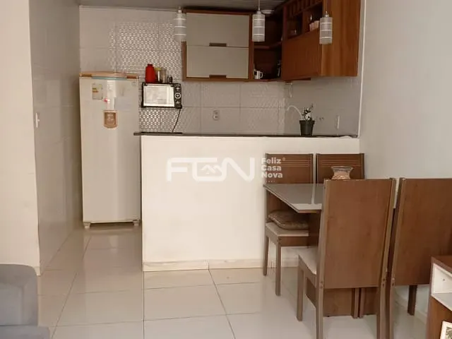 Casa 2 quartos e 1 banheiro, à venda, no bairro Gleba C em Camaçari