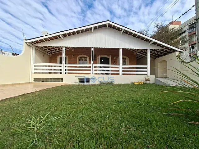 Casa 3 quartos e 2 banheiros, à venda ou para alugar, no bairro Jardim Planalto em Jundiaí
