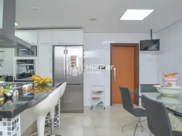 Casa com 250m² 3 quartos e 2 banheiros, à venda, no bairro Vila Monumento em São Paulo