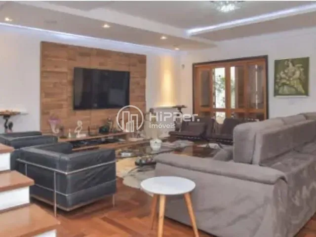 Casa com 250m² 3 quartos e 2 banheiros, à venda, no bairro Vila Monumento em São Paulo