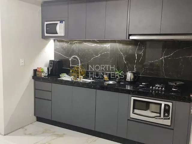Casa com 350m² 8 quartos e 8 banheiros, à venda, no bairro Aventureiro em Joinville