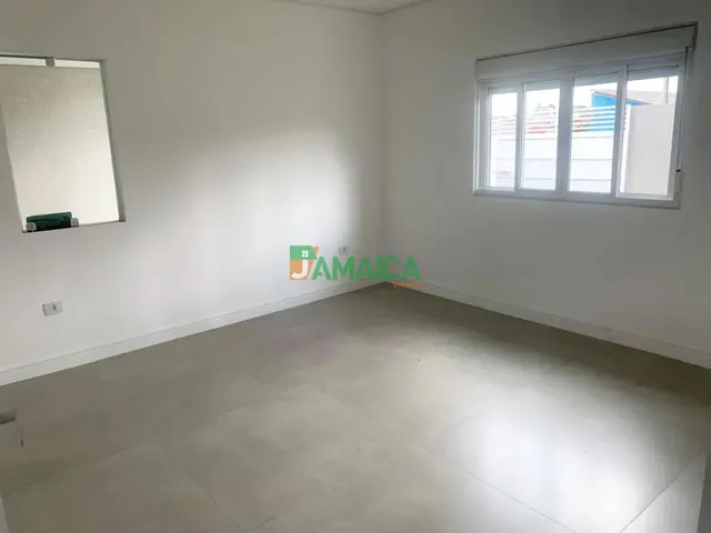 Casa 3 quartos e 3 banheiros, à venda, no bairro Estados em Fazenda Rio Grande