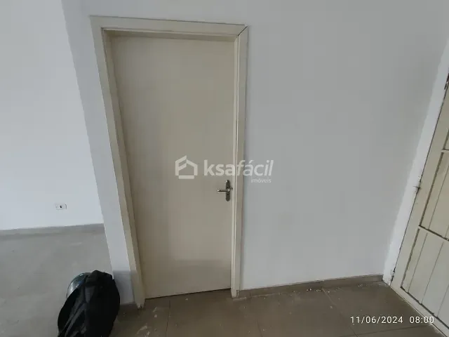 Sala com 63m², para alugar, no bairro Universitário em Campo Grande