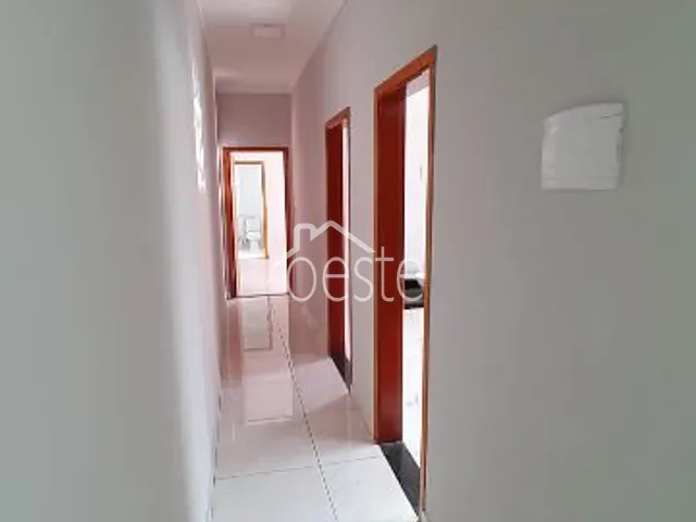 Casa com 140m² 2 quartos e 2 banheiros, para alugar, no bairro Jardim Vista Alegre em Santa Bárbara D'Oeste