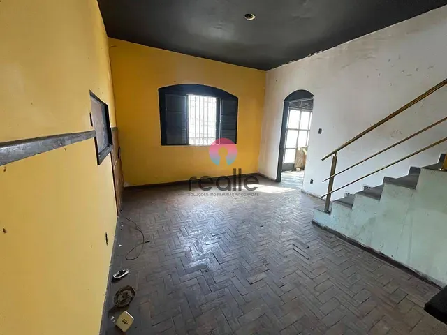 Casa 4 quartos e 2 banheiros, para alugar, no bairro Jardim Alvorada em Belo Horizonte