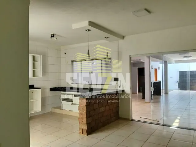 Casa com 180m² 2 quartos e 2 banheiros, à venda, no bairro Jardim Solange em Bauru