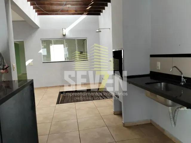 Casa com 180m² 2 quartos e 2 banheiros, à venda, no bairro Jardim Solange em Bauru