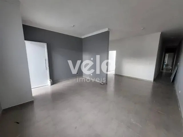 Casa 3 quartos e 2 banheiros, à venda ou para alugar, no bairro Loteamento Residencial Terras de Benvirá em Tremembé