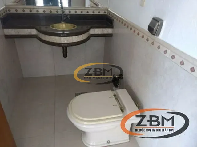 Casa com 506m² 4 quartos e 5 banheiros, para alugar, no bairro Terras de Santana II em Londrina