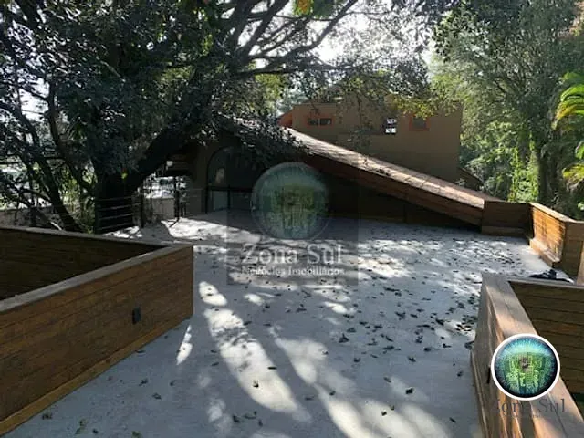 Casa com 980m² 7 quartos e 10 banheiros, à venda, no bairro Parque Campolim em Sorocaba