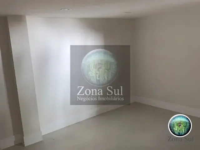 Casa com 980m² 7 quartos e 10 banheiros, à venda, no bairro Parque Campolim em Sorocaba