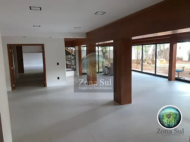 Casa com 980m² 7 quartos e 10 banheiros, à venda, no bairro Parque Campolim em Sorocaba