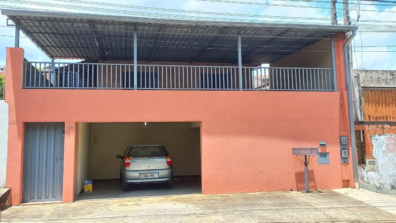 Casa, 3 quartos, 200 m² - Foto 1