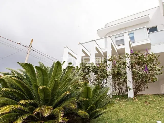 Casa 4 quartos e 5 banheiros, à venda, no bairro cambarah em Jarinu
